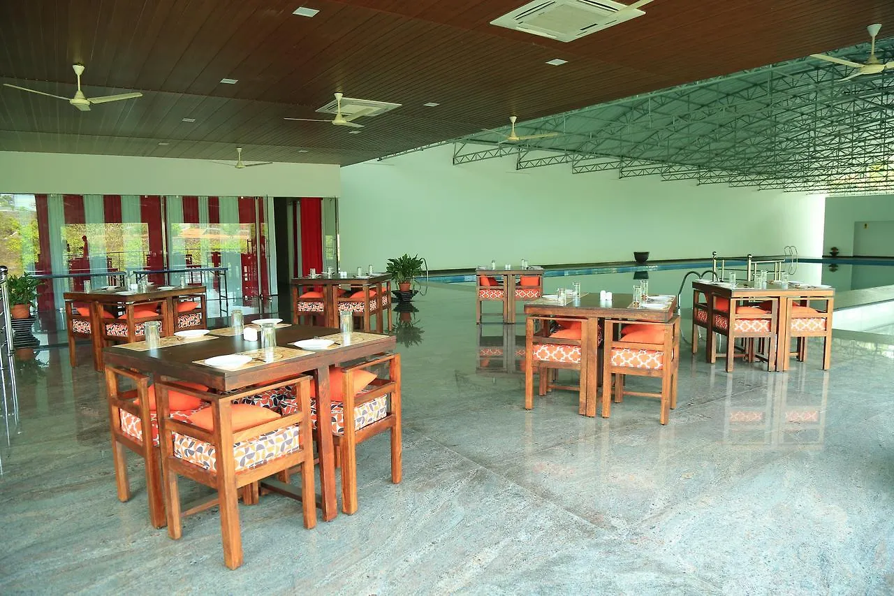 Kohinoor Hotel Alwaye